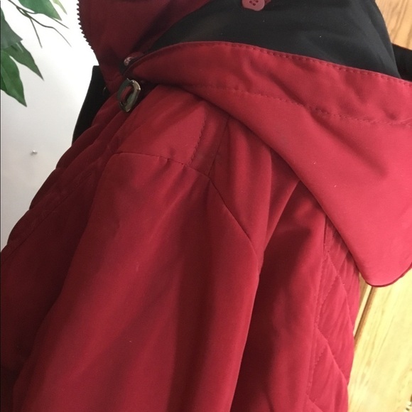 Nautica Large cranberry red hooded winter jacket - Picture 9 of 16